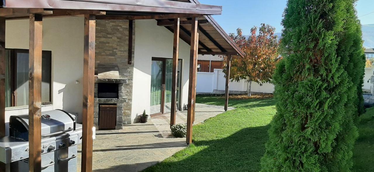 Villa Gardenia Sapareva Banya Buitenkant foto