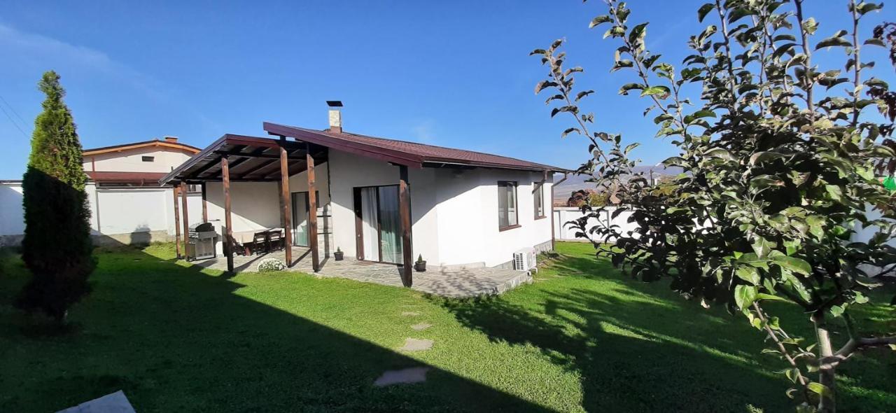 Villa Gardenia Sapareva Banya Buitenkant foto